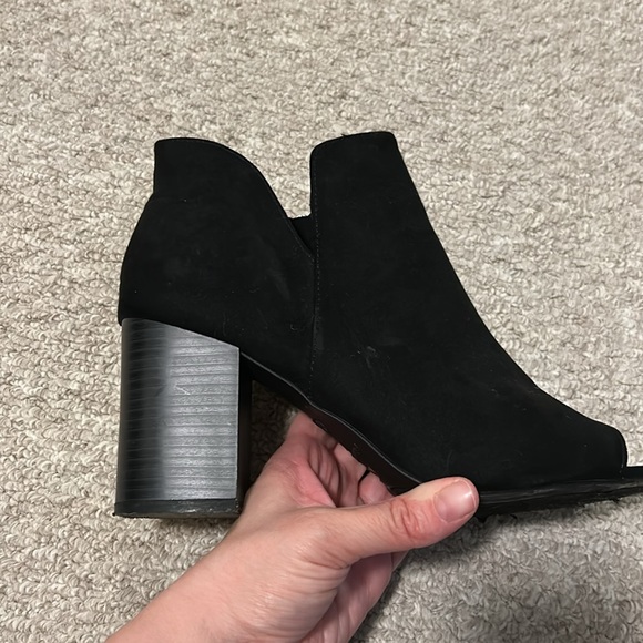 BAMBOO Black Peep Toe Heels - Picture 9 of 9